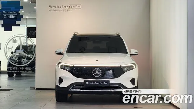 Mercedes-Benz EQB — Фото автомобиля 2