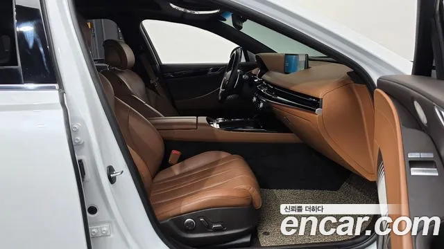 Genesis G80 RG3 — Фото автомобиля 16