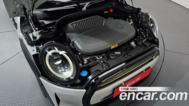 MINI Cooper Cooper Electric — Фото автомобиля 5