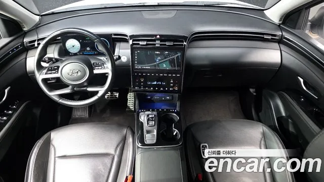 Hyundai Tucson Tucson (NX4) Дизель 2.0 4WD — Фото автомобиля 9