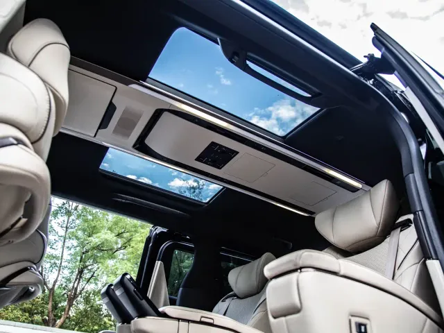 Toyota Alphard — Фото автомобиля 9