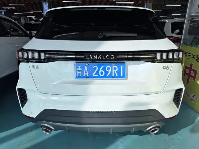 Lynk & Co 06 — Фото автомобиля 18