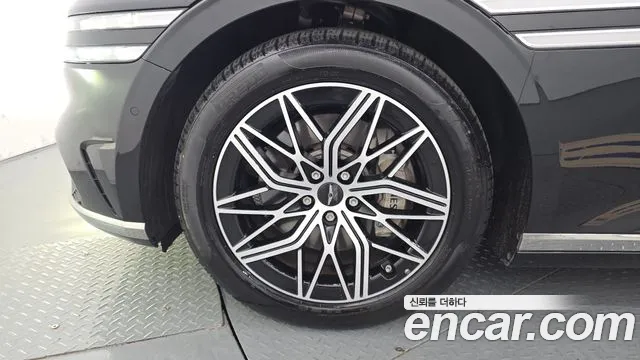 Genesis G90 Бензин 3.5 Turbo 2WD — Фото автомобиля 3