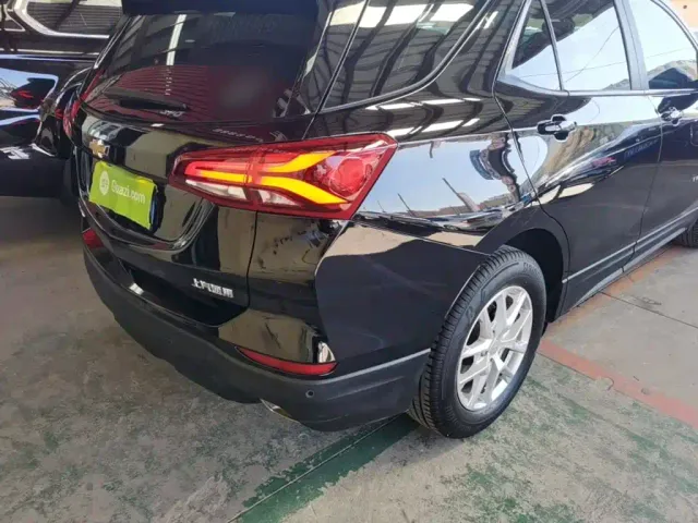Chevrolet Equinox — Фото автомобиля 7