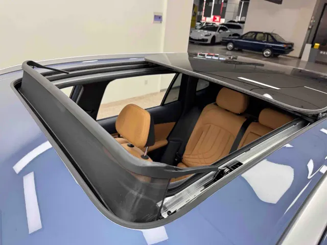 Geely Galaxy Galaxy Starship 7 EM-i 2025 120km Navigation Edition — Фото автомобиля 19