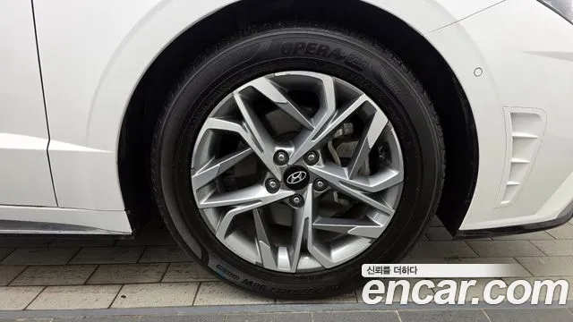Hyundai Sonata Sonata (DN8) 1.6 Turbo — Фото автомобиля 21