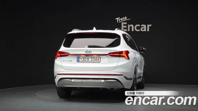 Hyundai Santafe — Фото автомобиля 4