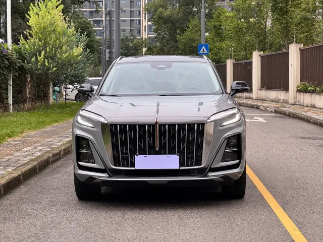 Hongqi HS3 — Фото автомобиля 2