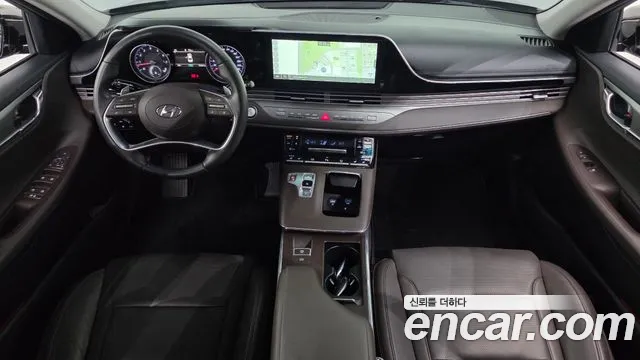 Hyundai Grandeur New — Фото автомобиля 10