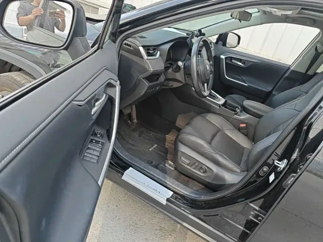 Toyota Wildlander — Фото автомобиля 15