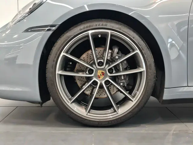 Porsche 911 — Фото автомобиля 7