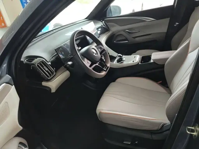 BYD Song Pro — Фото автомобиля 14