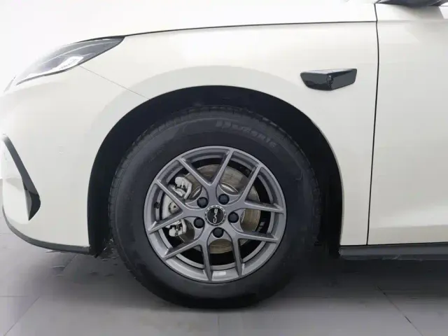BYD Seal 06 — Фото автомобиля 17
