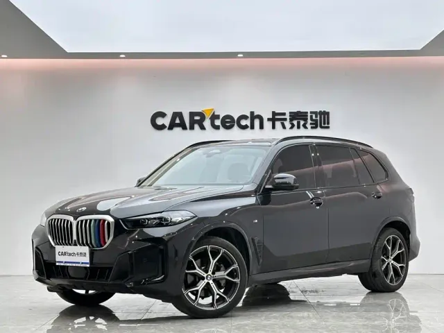Фотография автомобиля — BMW X5