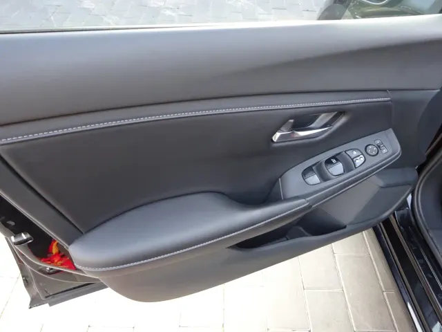 Nissan Sylphy — Фото автомобиля 24