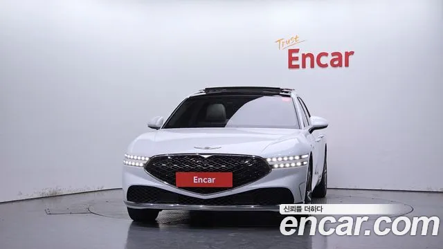 Genesis G90 Бензин 3.5 турбо AWD — Фото автомобиля 3