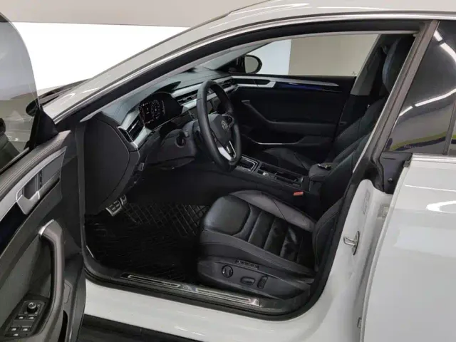 Volkswagen CC — Фото автомобиля 9