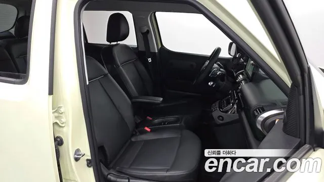 Hyundai Casper Electric — Фото автомобиля 16