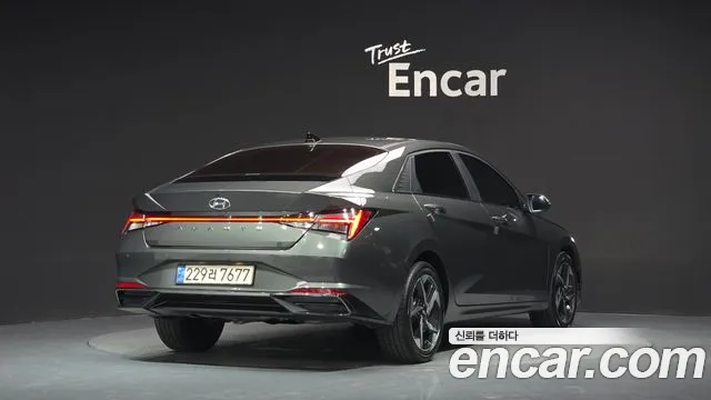 Hyundai AVANTE Avante (CN7) — Фото автомобиля 2