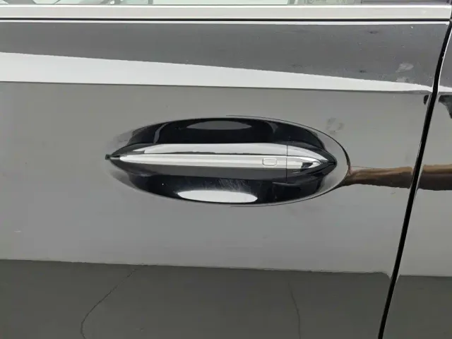 Buick Envision Plus — Фото автомобиля 18