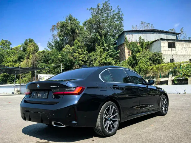 BMW 3 Series — Фото автомобиля 13