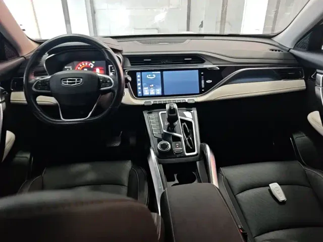 Geely Boyue — Фото автомобиля 9