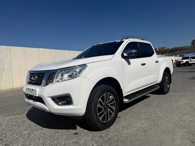 Nissan Navara — Фото автомобиля 3