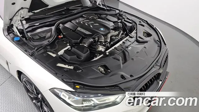 BMW 8-Series — Фото автомобиля 16
