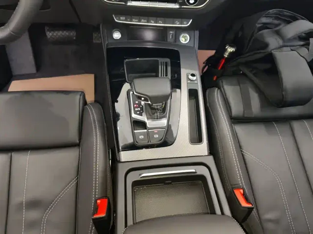 Audi Q5L — Фото автомобиля 9