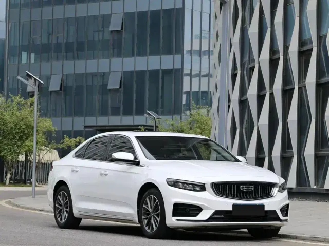 Geely Xingrui — Фото автомобиля 3