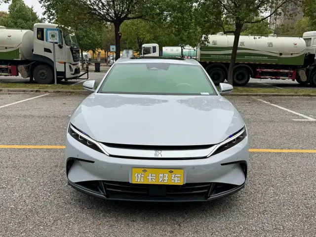 BYD Han 2025 DM-i Smart Drive Edition 125KM Elite — Фото автомобиля 6