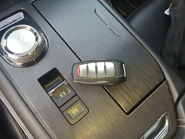 Haval H6 — Фото автомобиля 8
