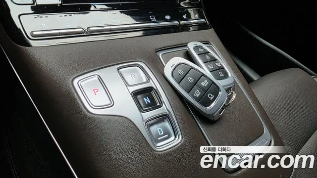 Hyundai Grandeur New — Фото автомобиля 12