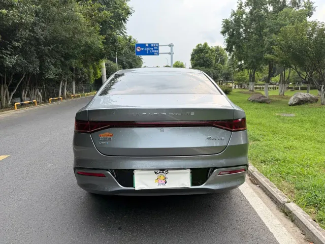 BYD Qin PLUS — Фото автомобиля 13