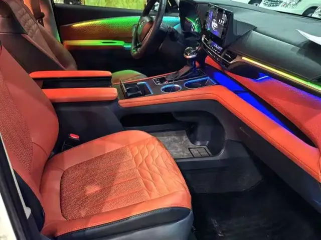 Toyota Granvia — Фото автомобиля 5