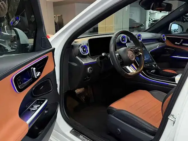 Mercedes-Benz C-Class — Фото автомобиля 4