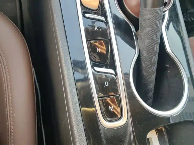 Buick Regal — Фото автомобиля 10