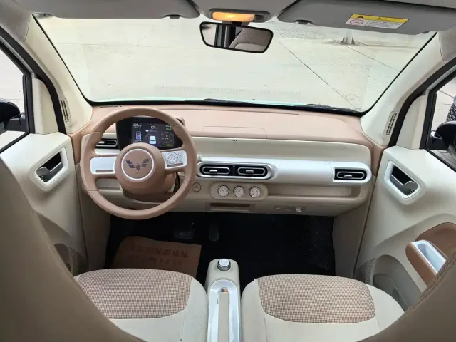 Wuling Hongguang Mini EV — Фото автомобиля 7