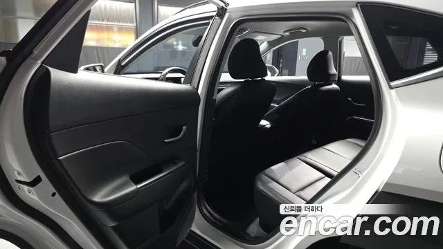 Hyundai Kona — Фото автомобиля 16