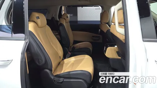 Kia Carnival 4th Gen — Фото автомобиля 17