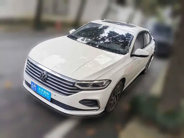 Фотография автомобиля — Volkswagen Lavida