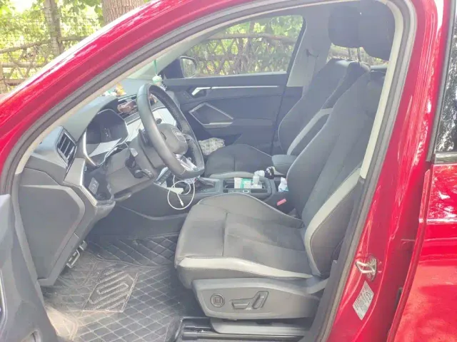 Audi Q3 — Фото автомобиля 7