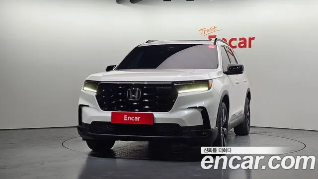Honda Pilot — Фото автомобиля 3