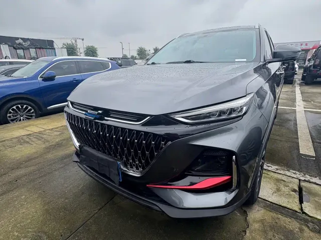 Фотография автомобиля — Changan X7 Plus