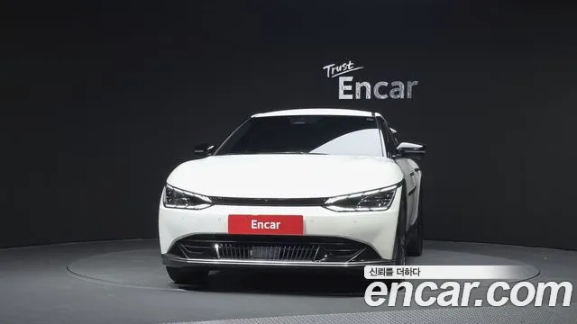 Kia EV6 — Фото автомобиля 3