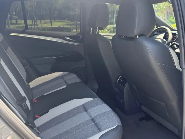 Volkswagen ID.4 Crozz — Фото автомобиля 11