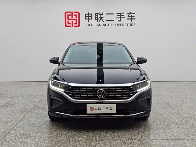 Volkswagen Passat — Фото автомобиля 5