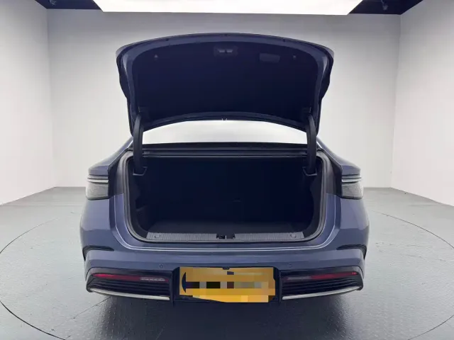 BYD Seal 07 DM-i — Фото автомобиля 9