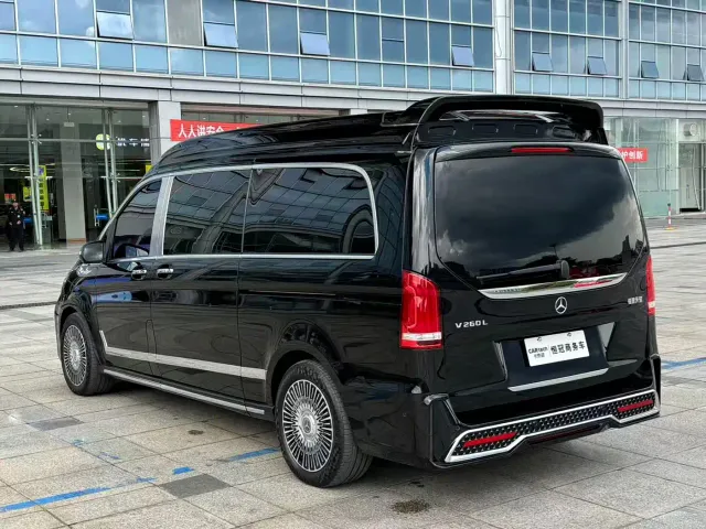 Mercedes-Benz V-Class — Фото автомобиля 5