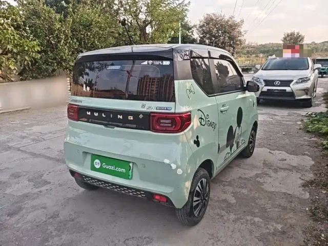 Wuling Hongguang Mini EV — Фото автомобиля 6